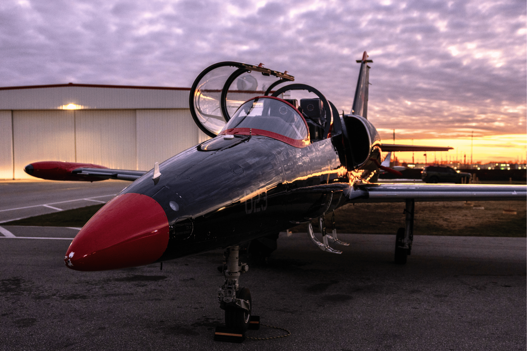 L39 on ramp with canopy open