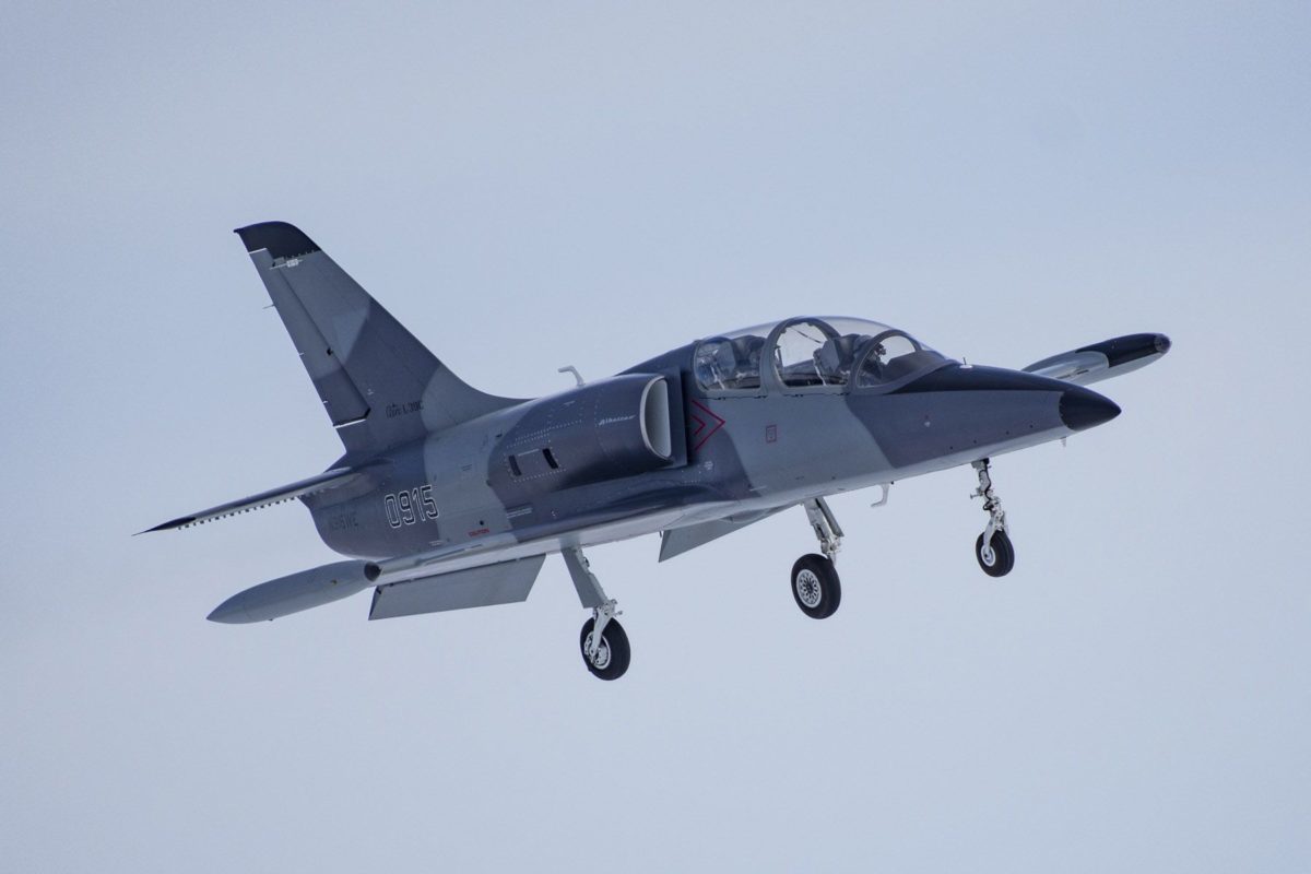 L39-2 grey in flight