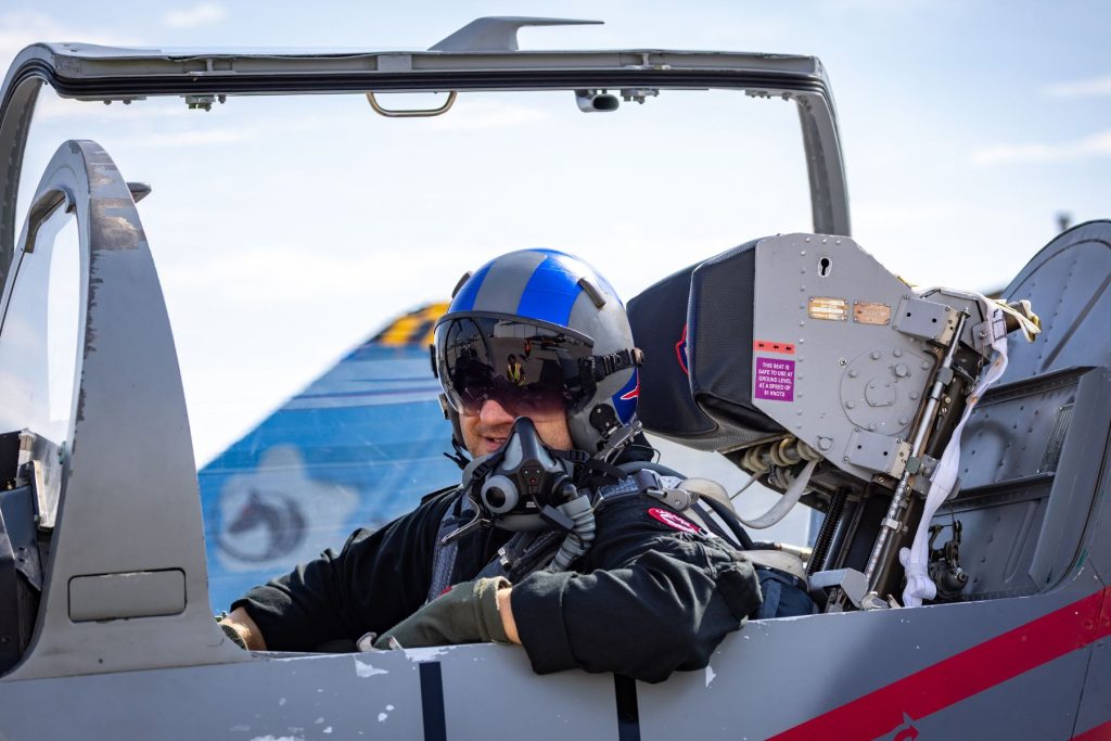 1783111562994 ITTC tactical instructor in L39 cockpit