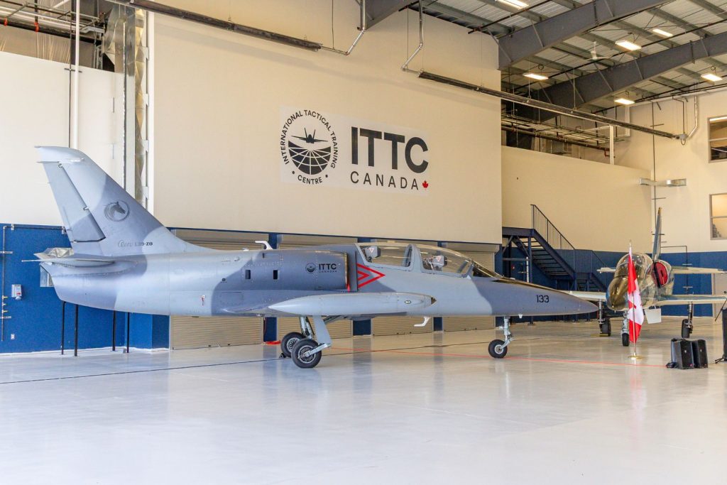 L39 jet trainer in ITTC new hangar